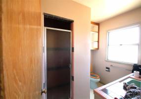 776 Bennett, Escondido, California, United States 92026, 3 Bedrooms Bedrooms, ,For sale,Bennett,180051839