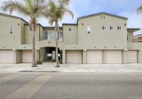 919 Pacific St, Oceanside, California, United States 92054, 2 Bedrooms Bedrooms, ,1 BathroomBathrooms,For sale,Pacific St,190005499