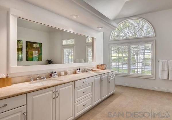 7374 Vista Rancho Court, San Diego, California, United States 92067, 6 Bedrooms Bedrooms, ,2 BathroomsBathrooms,For sale,Vista Rancho Court,190011948