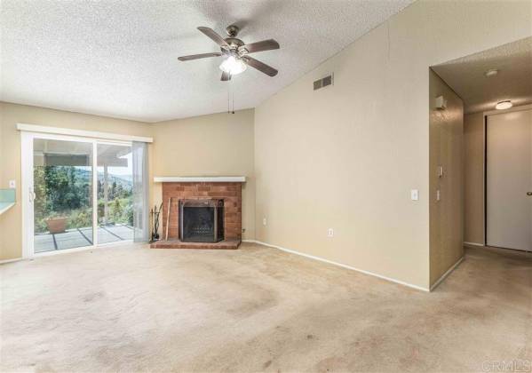 10169 Tres Lagos Court, Spring Valley, California, United States 91977, 3 Bedrooms Bedrooms, ,For sale,Tres Lagos Court,190033562