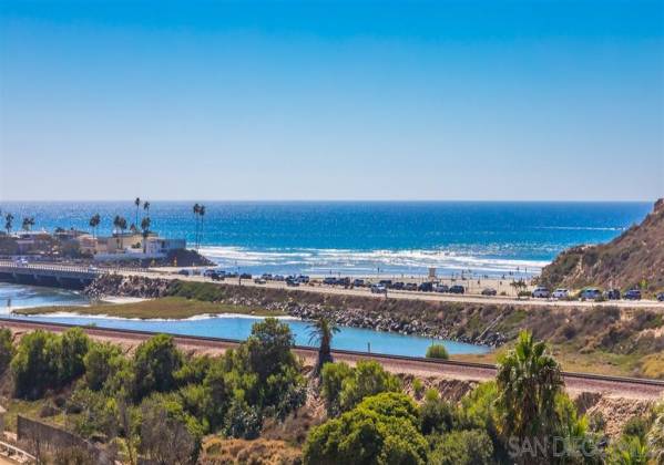 115 Via De La Valle, Del Mar, California, United States 92014, 4 Bedrooms Bedrooms, ,1 BathroomBathrooms,For sale,Via De La Valle,190039387