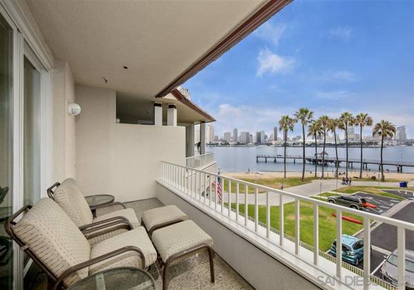 1101 1st Street, coronado, California, United States 92118, 3 Bedrooms Bedrooms, ,For sale,1st Street,190039763