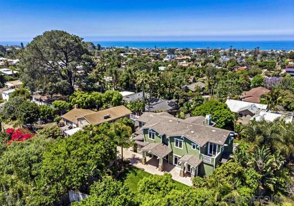 1217 Eolus Avenue, Encinitas, California, United States 92024, 4 Bedrooms Bedrooms, ,1 BathroomBathrooms,For sale,Eolus Avenue,190042416