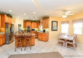 28480 Sage Glen Trl, Escondido, California, United States 92026, 3 Bedrooms Bedrooms, ,For sale,Sage Glen Trl,190045135