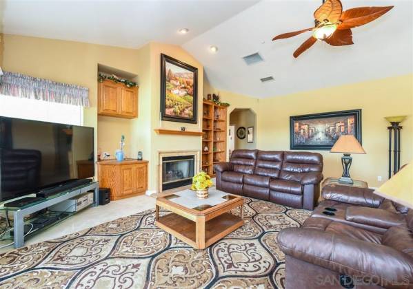 28480 Sage Glen Trl, Escondido, California, United States 92026, 3 Bedrooms Bedrooms, ,For sale,Sage Glen Trl,190045135