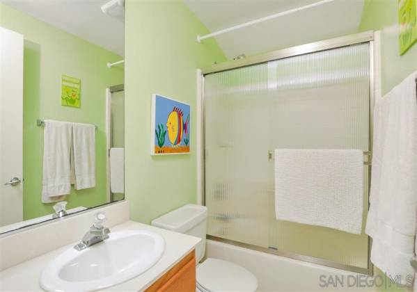 708 Seacoast Drive, Imperial Beach, California, United States 91932, 3 Bedrooms Bedrooms, ,1 BathroomBathrooms,For sale,Seacoast Drive,190045170