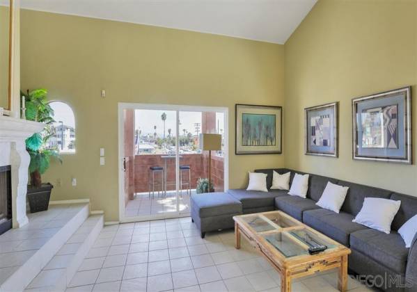 708 Seacoast Drive, Imperial Beach, California, United States 91932, 3 Bedrooms Bedrooms, ,1 BathroomBathrooms,For sale,Seacoast Drive,190045170