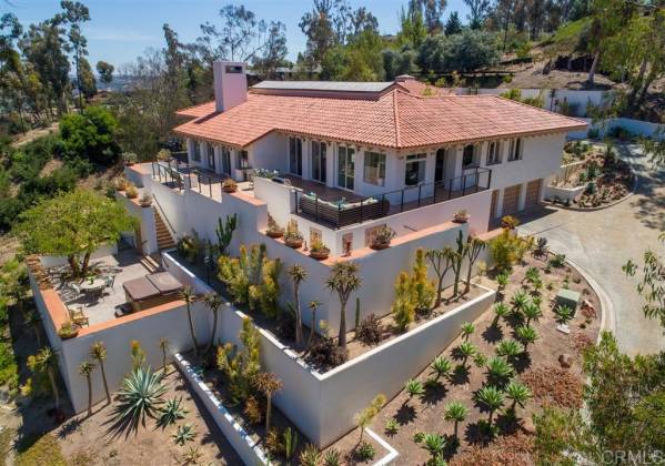 15740 Puerta Del Sol, Rancho Santa Fe, California, United States 92067, 4 Bedrooms Bedrooms, ,1 BathroomBathrooms,For sale,Puerta Del Sol,190046108