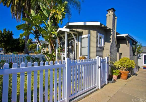 3663 Florida St, San Diego, California, United States 92104, 2 Bedrooms Bedrooms, ,For sale,Florida St,190047011