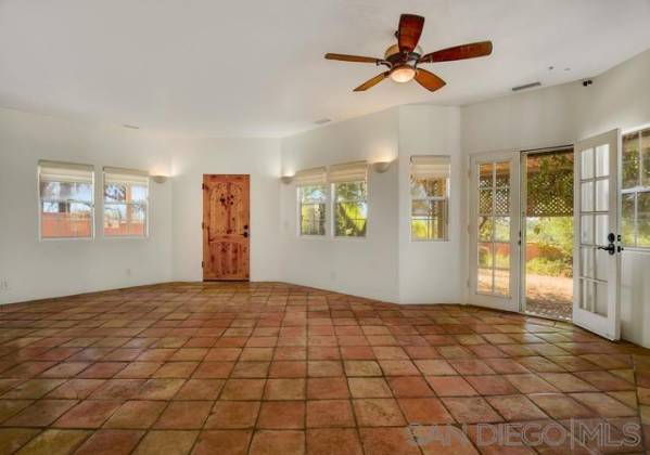 495 Telford Lane, Ramona, California, United States 92065, 3 Bedrooms Bedrooms, ,1 BathroomBathrooms,For sale,Telford Lane,190047744