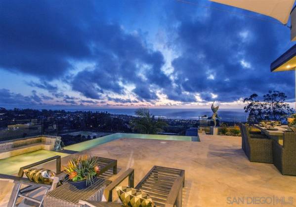 7141 Encelia Dr, La Jolla, California, United States 92037, 4 Bedrooms Bedrooms, ,2 BathroomsBathrooms,For sale,Encelia Dr,190047824