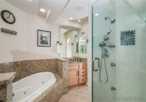 2120 Vallecitos, La Jolla, California, United States 92037, 2 Bedrooms Bedrooms, ,For sale,Vallecitos,190048110