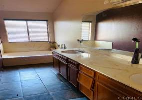 8535 Paradise Valley Road, Spring Valley, California, United States 91977, 3 Bedrooms Bedrooms, ,1 BathroomBathrooms,For sale,Paradise Valley Road,190048721