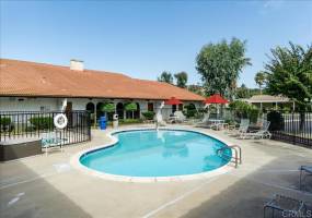 2250 Broadway, Escondido, California, United States 92026, 2 Bedrooms Bedrooms, ,For sale,Broadway,190049209