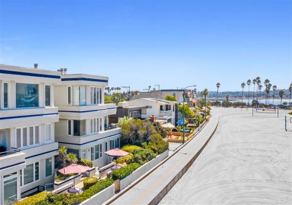 2687 Ocean Front Walk, San Diego, California, United States 92109, 4 Bedrooms Bedrooms, ,For sale,Ocean Front Walk,190052443