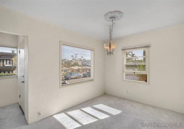 347 Sierra Ave, Solana Beach, California, United States 92075, 2 Bedrooms Bedrooms, ,For sale,Sierra Ave,190052897