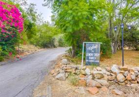 2175 Rainbow Glen Road, Fallbrook, California, United States 92028, 4 Bedrooms Bedrooms, ,For sale,Rainbow Glen Road,190053533