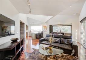 2484 Pine Street, San Diego, California, United States 92103, 4 Bedrooms Bedrooms, ,1 BathroomBathrooms,For sale,Pine Street,190055104