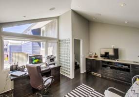 153 25th St., Del Mar, California, United States 92014, 3 Bedrooms Bedrooms, ,For sale,25th St.,190055336