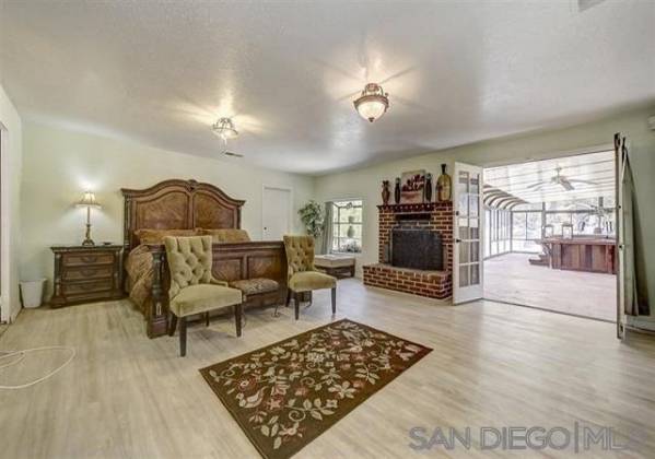 9200 Tropico Dr, La Mesa, California, United States 91941, 5 Bedrooms Bedrooms, ,For sale,Tropico Dr,190055986