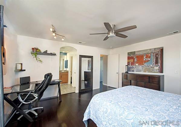 3117 G St, San Diego, California, United States 92102, 3 Bedrooms Bedrooms, ,1 BathroomBathrooms,For sale,G St,190056681