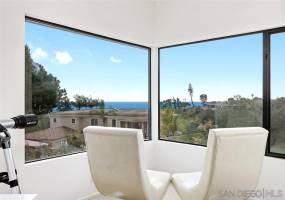 6097 Avenida Chamnez, La Jolla, California, United States 92037, 4 Bedrooms Bedrooms, ,1 BathroomBathrooms,For sale,Avenida Chamnez,190056863