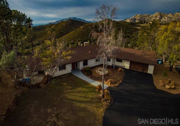 23516 Bell Bluff Truck Trl, Alpine, California, United States 91901, 4 Bedrooms Bedrooms, ,For sale,Bell Bluff Truck Trl,190057051