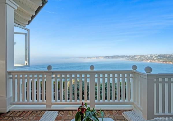 1369 Coast Walk, La Jolla, California, United States 92037, 6 Bedrooms Bedrooms, ,4 BathroomsBathrooms,For sale,Coast Walk,190058810