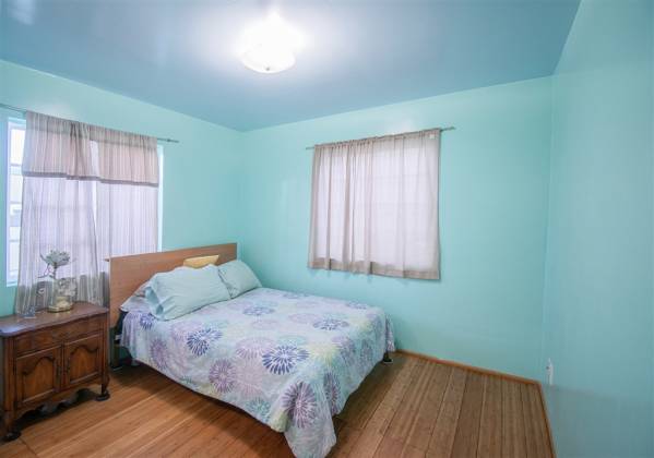 999 Division St, National City, California, United States 91950, 2 Bedrooms Bedrooms, ,For sale,Division St,190059227