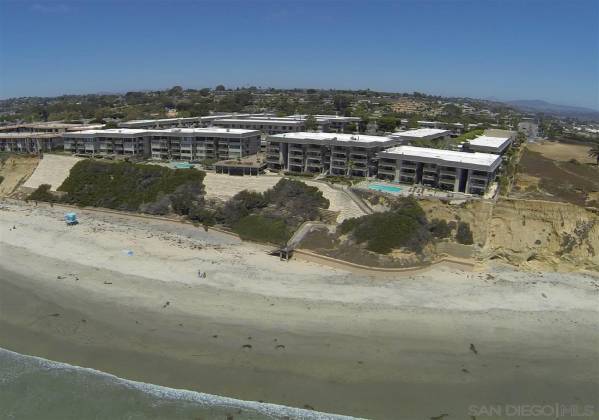 861 Beachfront, Solana Beach, California, United States 92075, 4 Bedrooms Bedrooms, ,For sale,Beachfront,190059702