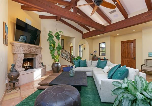 205 Vulcan, Encinitas, California, United States 92024, 4 Bedrooms Bedrooms, ,1 BathroomBathrooms,For sale,Vulcan,190059884