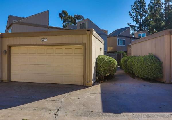 9722 Aviary Dr, San Diego, California, United States 92131, 3 Bedrooms Bedrooms, ,1 BathroomBathrooms,For sale,Aviary Dr,190061728