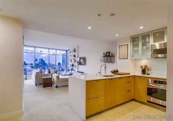 1441 9th Ave, San Diego, California, United States 92101, 3 Bedrooms Bedrooms, ,For sale,9th Ave,190061820