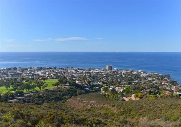 7362 Brodiaea Way, La Jolla, California, United States 92037, 3 Bedrooms Bedrooms, ,1 BathroomBathrooms,For sale,Brodiaea Way,190061986