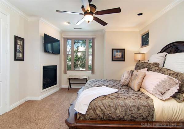 773 Sapphire St, San Diego, California, United States 92109, 4 Bedrooms Bedrooms, ,1 BathroomBathrooms,For sale,Sapphire St,190062428