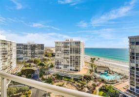 1750 Avenida Del Mundo, Coronado, California, United States 92118, 2 Bedrooms Bedrooms, ,For sale,Avenida Del Mundo,190062919