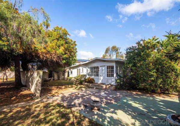 1519 4th Street, Coronado, California, United States 92118, 4 Bedrooms Bedrooms, ,For sale,4th Street,190063319