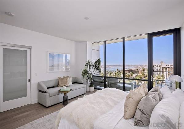 2604 5th Ave, San Diego, California, United States 92103, 2 Bedrooms Bedrooms, ,1 BathroomBathrooms,For sale,5th Ave,190063626