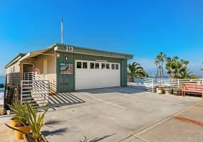 213 PACIIFIC, OCEANSIDE, California, United States 92054, 3 Bedrooms Bedrooms, ,For sale,PACIIFIC,190063640