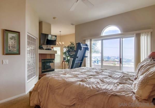 2105 Galveston St., San Diego, California, United States 92110, 3 Bedrooms Bedrooms, ,For sale,Galveston St.,190063809