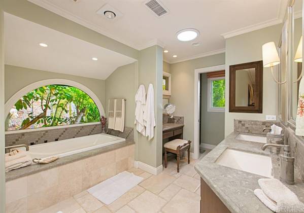 20111 Colina Encantada Way, Escondido, California, United States 92029, 4 Bedrooms Bedrooms, ,2 BathroomsBathrooms,For sale,Colina Encantada Way,190063847