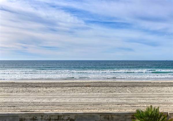 3443 Ocean Front Walk Unit F, San Diego, California, United States 92109, 2 Bedrooms Bedrooms, ,For sale,Ocean Front Walk Unit F,190064597