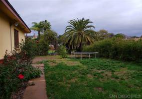 13440 Julian Ave, Lakeside, California, United States 92040, 3 Bedrooms Bedrooms, ,For sale,Julian Ave,190064647