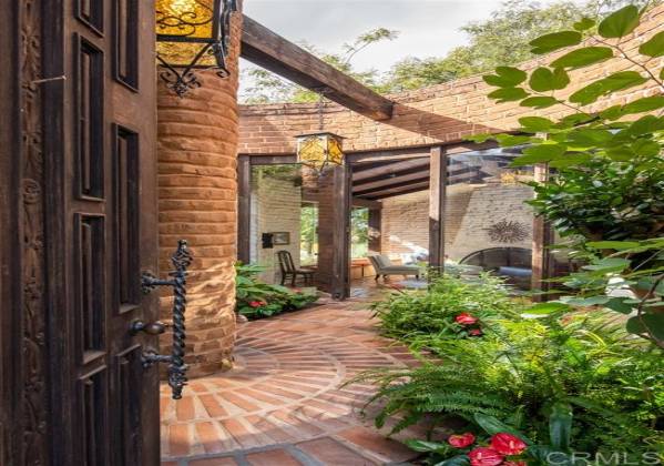 17474 Via De Fortuna, Rancho Santa Fe, California, United States 92067, 3 Bedrooms Bedrooms, ,For sale,Via De Fortuna,190064963