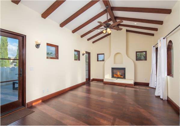 1217 8Th St, Coronado, California, United States 92118, 4 Bedrooms Bedrooms, ,For sale,8Th St,190065097