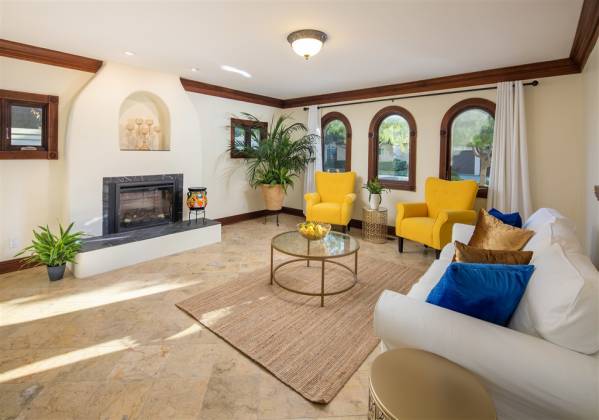 1217 8Th St, Coronado, California, United States 92118, 4 Bedrooms Bedrooms, ,For sale,8Th St,190065097