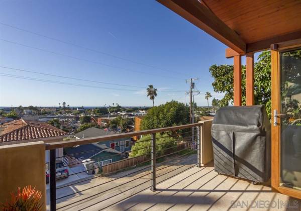 742 Dewitt Ave, Encinitas, California, United States 92024, 3 Bedrooms Bedrooms, ,For sale,Dewitt Ave,190065417