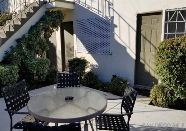 7432 Fay, La Jolla, California, United States 92037, 2 Bedrooms Bedrooms, ,For sale,Fay,190065439