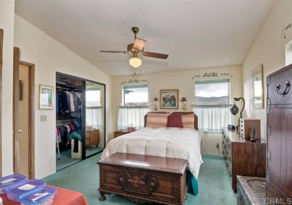 1460 Salem Court, Oceanside, California, United States 92057, 2 Bedrooms Bedrooms, ,For sale,Salem Court,190065462