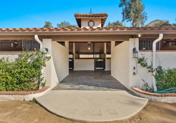 1646 Little Gopher Canyon, Vista, California, United States 92084, 3 Bedrooms Bedrooms, ,For sale,Little Gopher Canyon,190065703